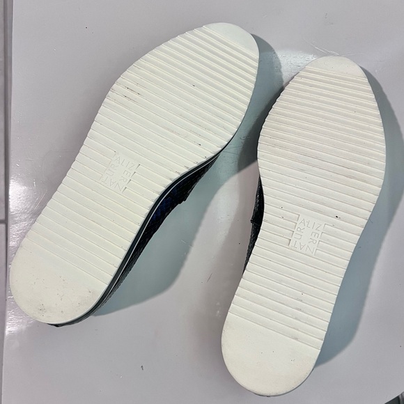 Naturalizer Beale Slip-on Sneakers Black Genuine Leather Women's 9M - Picture 9 of 9